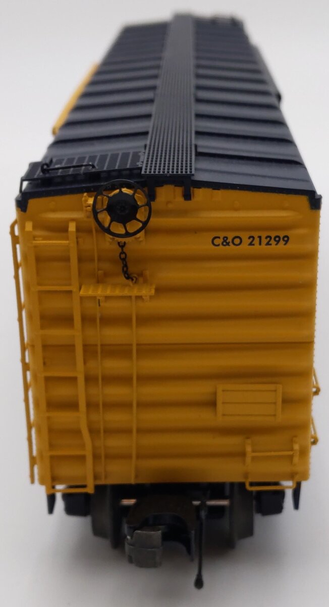 MTH 20-93584 Chesapeake & Ohio 50' PS-1 Box Car w/Youngstown Door #21299 EX/Box