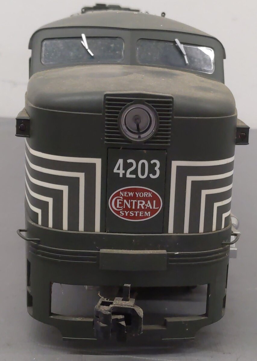 USA Trains G Scale R22402 New York Central Locomotive #4203 VG