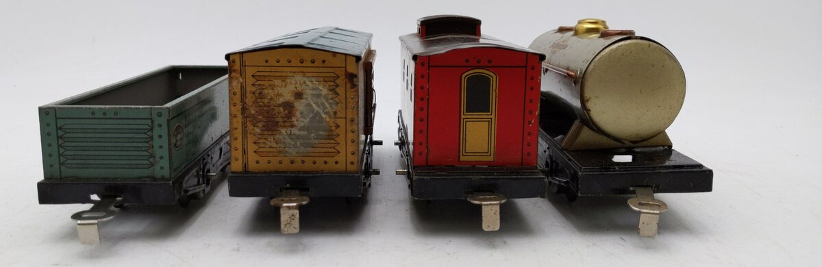 Lionel Vintage O Tinplate Freight Cars: 1517, 1512, 1515, 1514 [4] VG