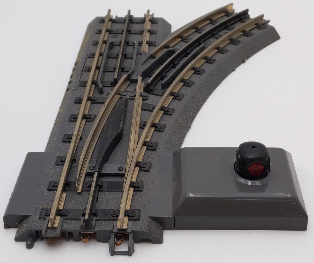 MTH 40-1004 O 31 RealTrax Nickel Silver Right Hand Remote Switch Turnout VG/Box