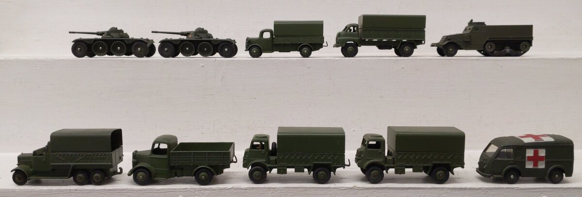 Dinky Toys 1:43 Scale Cast Metal Military Vehicles [10] EX