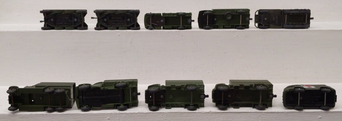 Dinky Toys 1:43 Scale Cast Metal Military Vehicles [10] EX