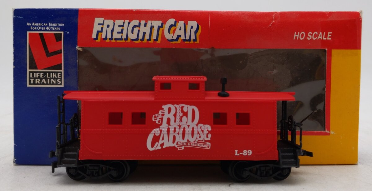 Life Like HO Scale Red Caboose Motel & Restaurant LN/Box
