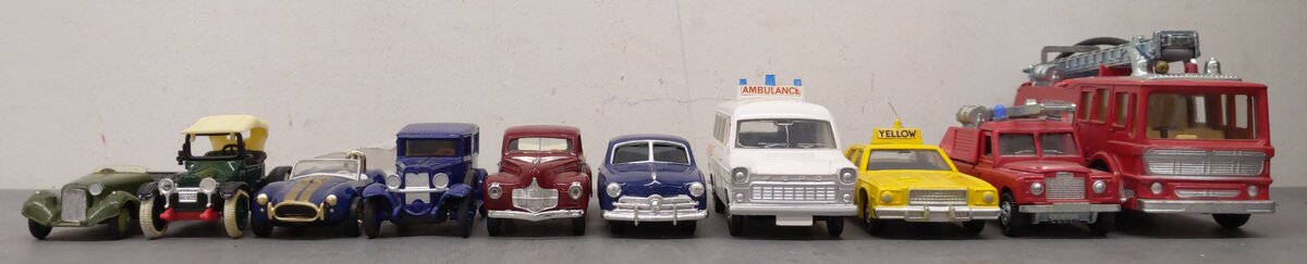 Dinky Toys, ERTL & Solido Die-Cast Vehicles [10] VG