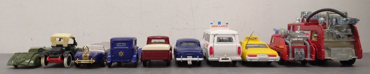 Dinky Toys, ERTL & Solido Die-Cast Vehicles [10] VG