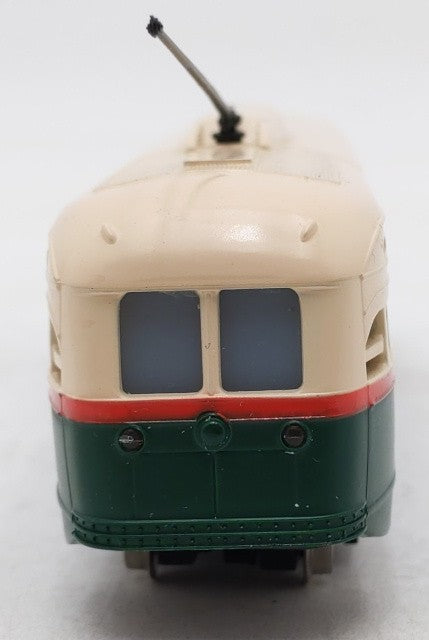 Bachmann 62945 HO Scale Philadelphia Streamline Trolley LN/Box