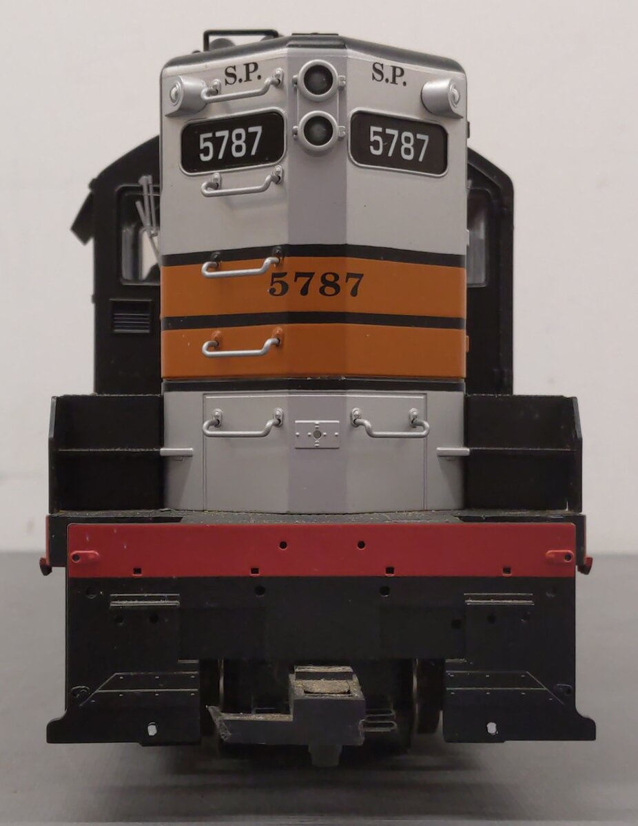 USA Trains 22217 G Southern Pacific GP-9 Diesel Locomotive #5787 EX