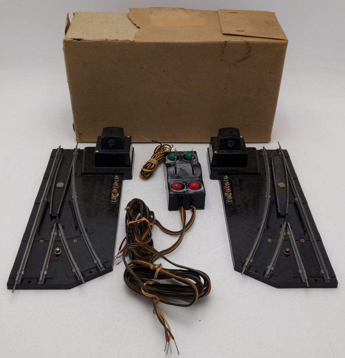 American Flyer 720A Vintage S Electric Remote Control Switches (Pair) VG/Box