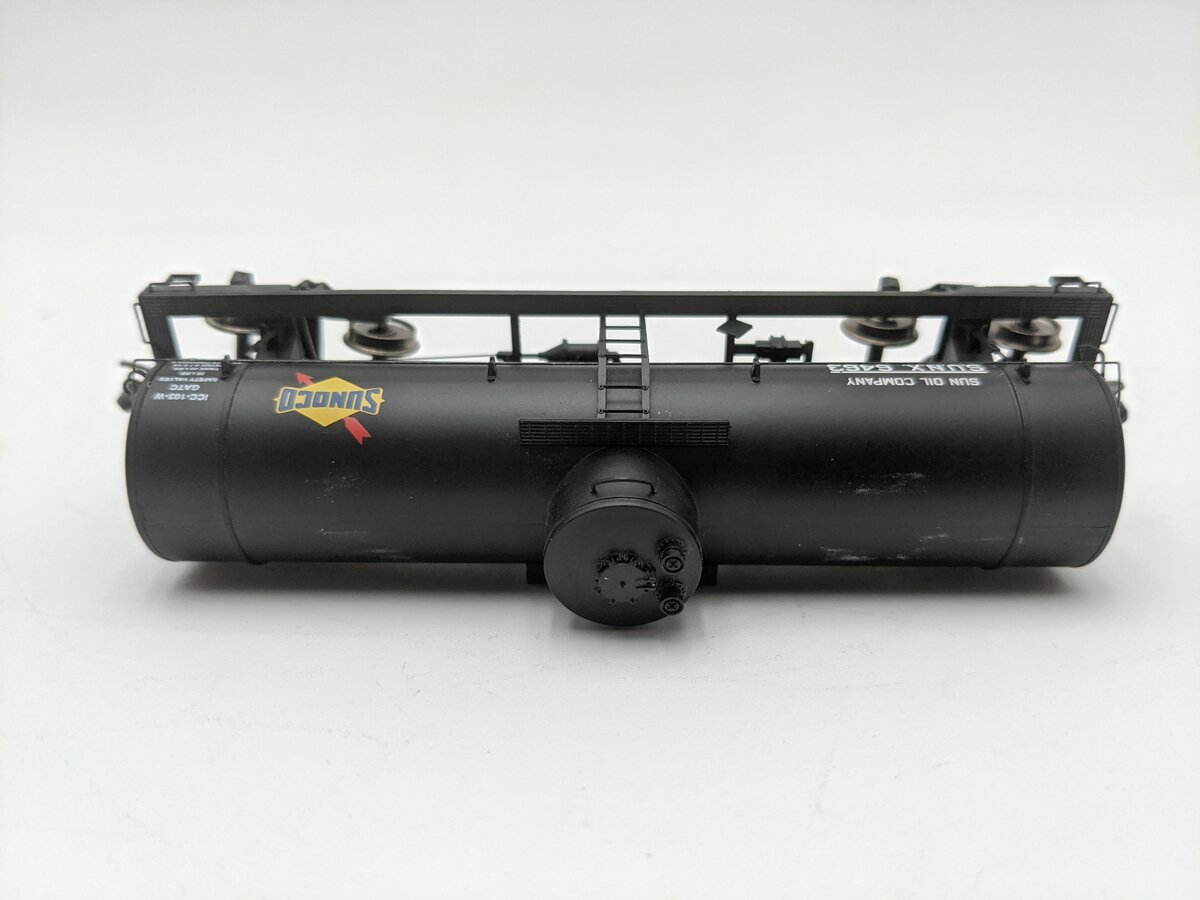 Red Caboose RR-33010-50 HO Sunco 103W 10K Gallon Welded Tank Car #6463 EX/Box