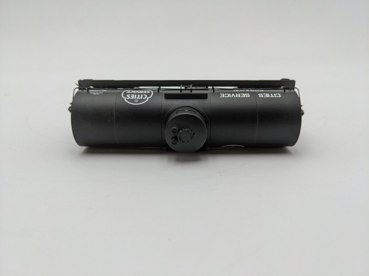 Walthers 920-100401 HO Cities Service EORX 32'6 21 ACF 10000G Insulated Tank Car EX/Box
