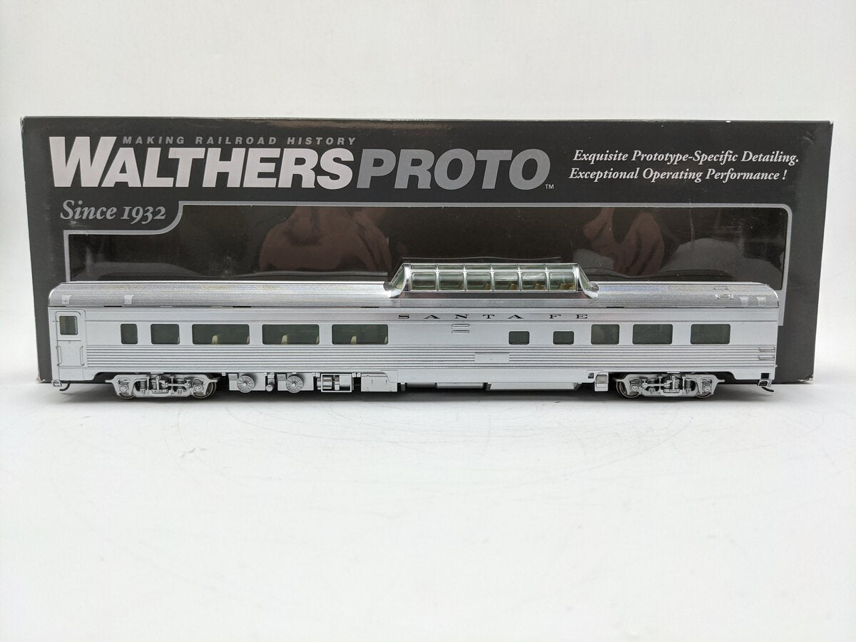 Walthers 920-14022 HO Scale Santa Fe 85' Budd Dome Coach Lighted EX/Box