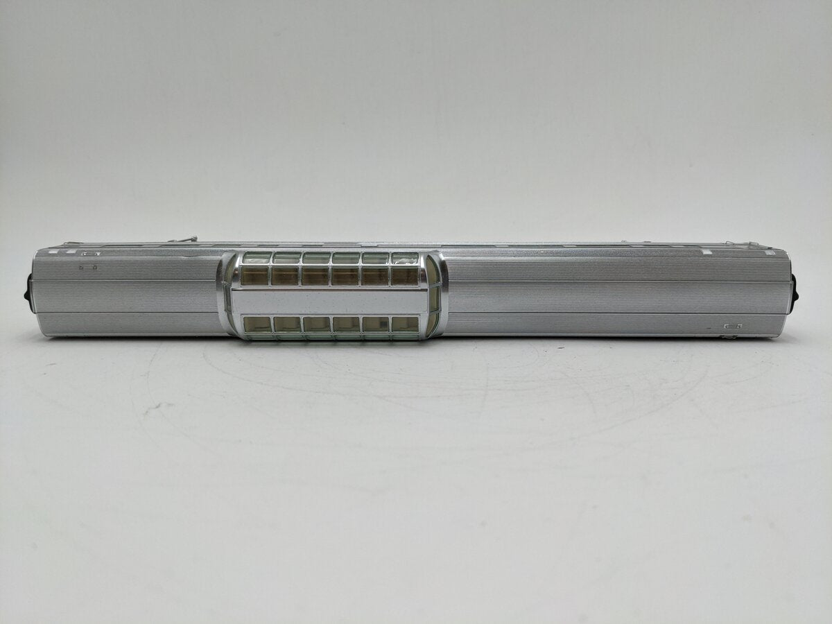Walthers 920-14022 HO Scale Santa Fe 85' Budd Dome Coach Lighted EX/Box