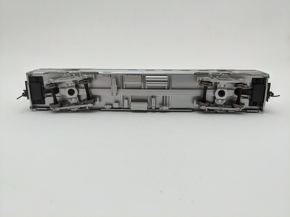 Walthers 932-9730 HO Santa Fe El Capitan 63' Budd Railway Post Office Car EX/Box
