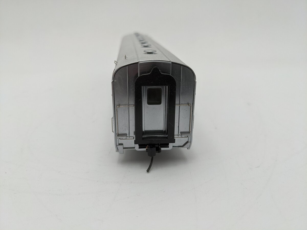 Walthers 932-9730 HO Santa Fe El Capitan 63' Budd Railway Post Office Car EX/Box