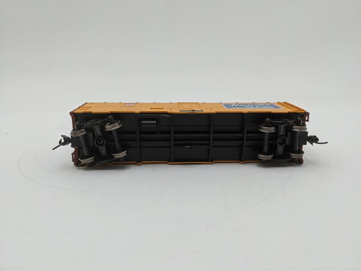 Walthers 910-3507 HO Kansas Packing Co 40' Steel Meat Reefer #91661 EX/Box
