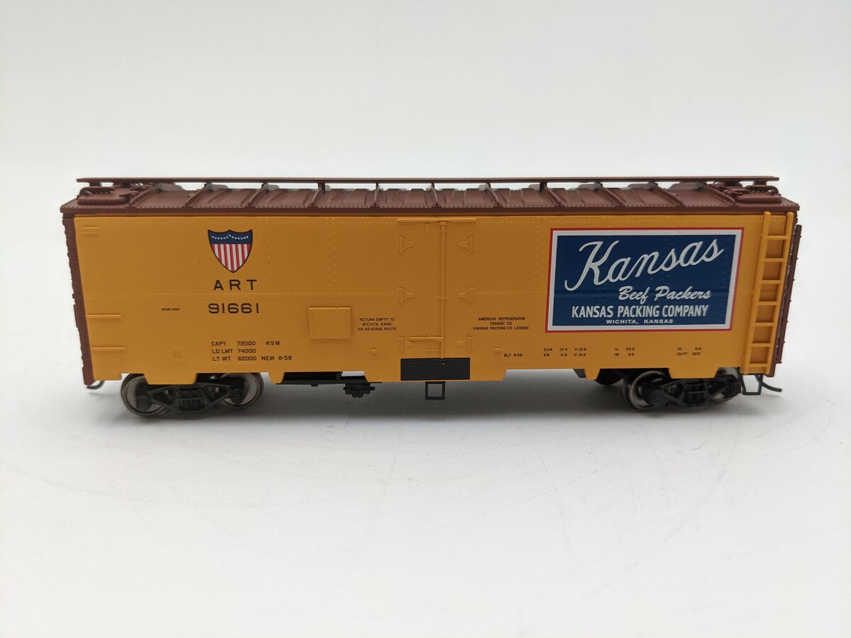 Walthers 910-3507 HO Kansas Packing Co 40' Steel Meat Reefer #91661 EX/Box
