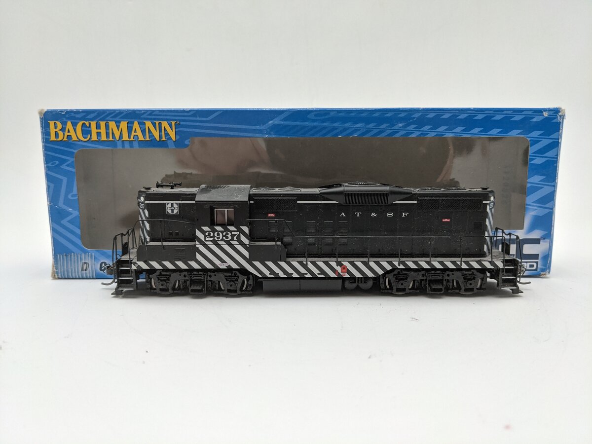 Bachmann 62809 HO Santa Fe GP9 Dynamic Brakes Diesel Locomotive #2937 w/ DCC EX/Box