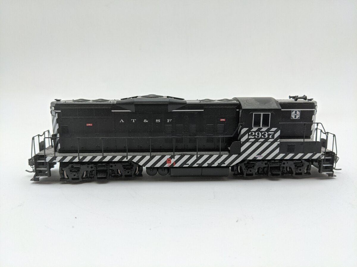 Bachmann 62809 HO Santa Fe GP9 Dynamic Brakes Diesel Locomotive #2937 w/ DCC EX/Box