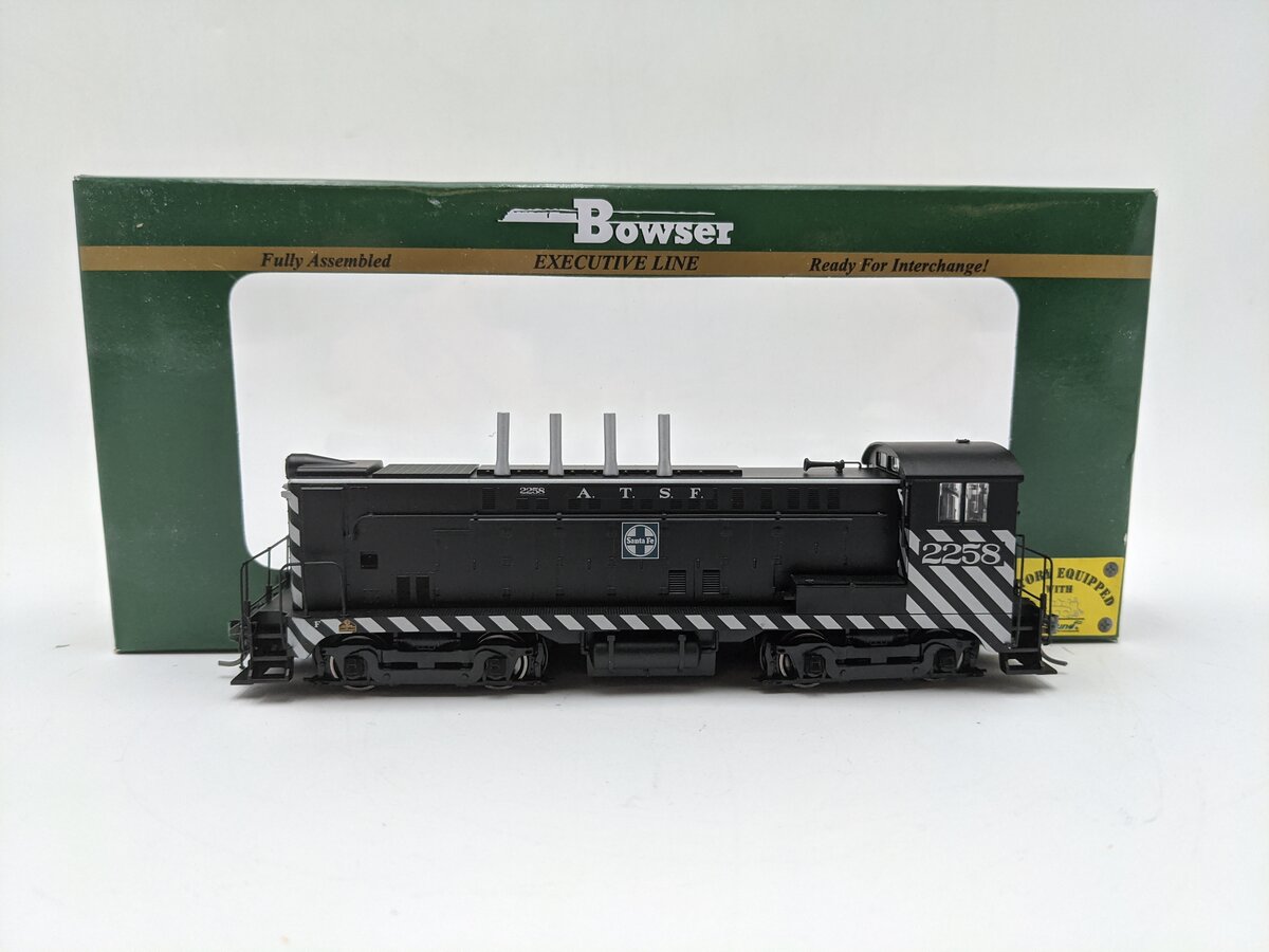 Bowser 24211 HO Atchison, Topeka & Santa Fe Baldwin VO-1000 #2258 EX/Box