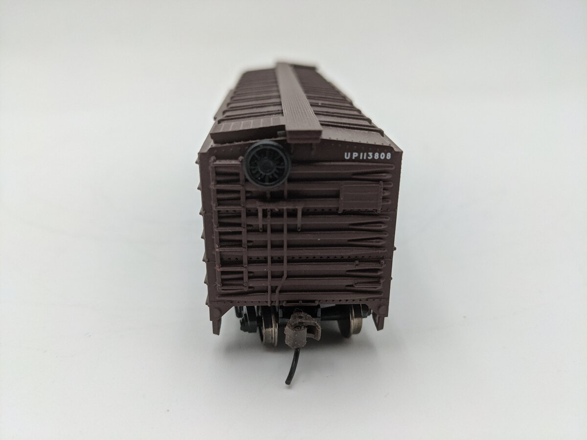Walthers 931-1756 HO Union Pacific 40' Plug-Door Track Cleaning Boxcar #113808 EX/Box