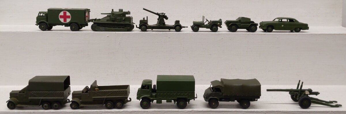 Dinky Toys 1:43 Scale Cast Metal Military Vehicles [11] EX