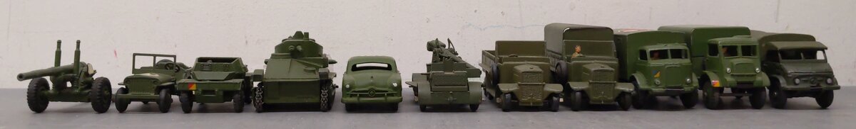 Dinky Toys 1:43 Scale Cast Metal Military Vehicles [11] EX