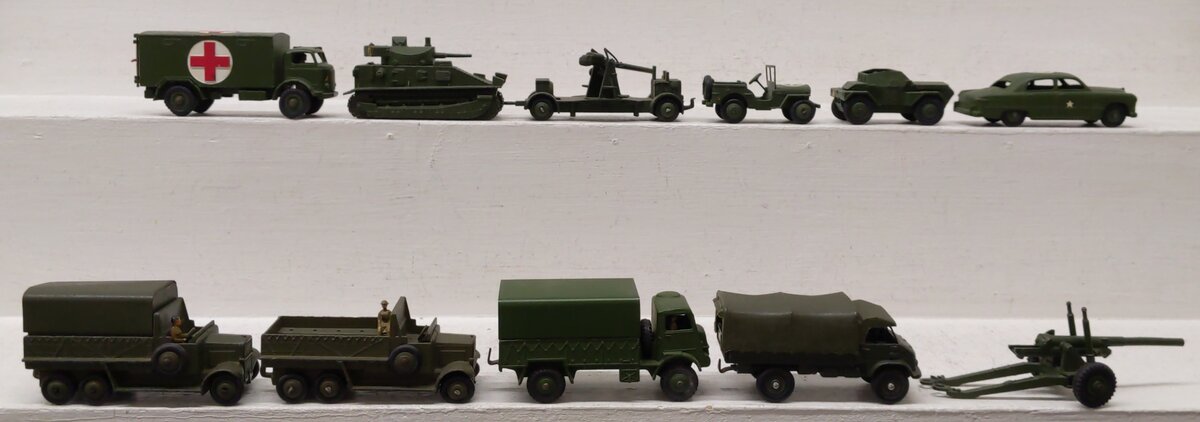 Dinky Toys 1:43 Scale Cast Metal Military Vehicles [11] EX