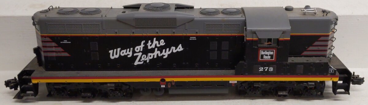 USA Trains R22112 G Scale Burlington EMD GP9 Diesel Locomotive #273 VG