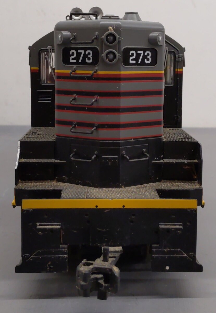 USA Trains R22112 G Scale Burlington EMD GP9 Diesel Locomotive #273 VG