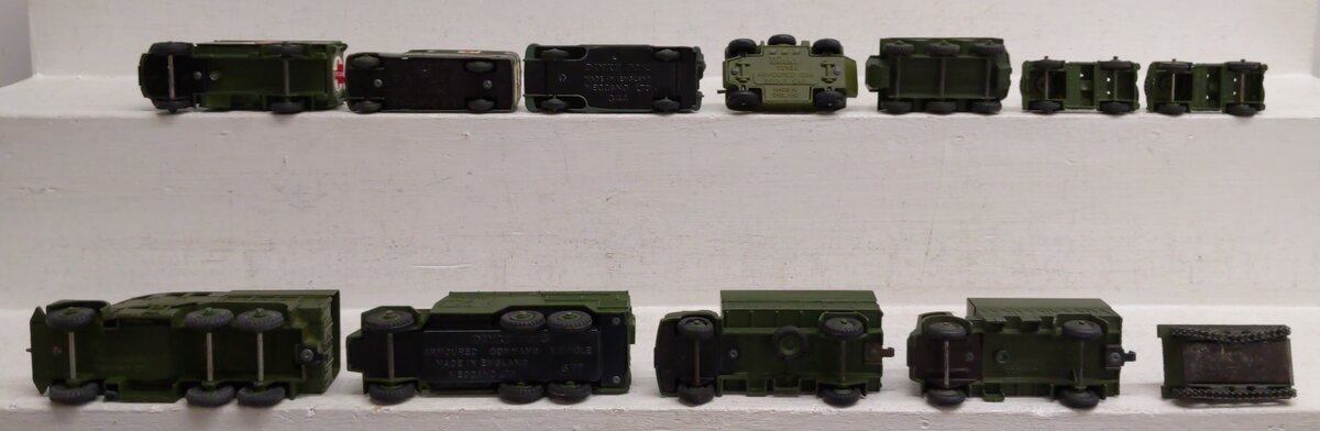 Dinky Toys 1:43 Scale Cast Metal Military Vehicles [12] EX