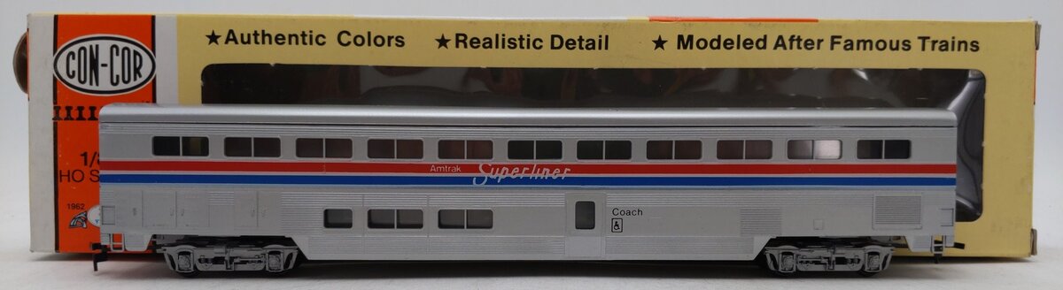 Con-Cor 0001-000801 801 HO Amtrak Phase II 85' Streamlined Superliner Coach Car LN/Box