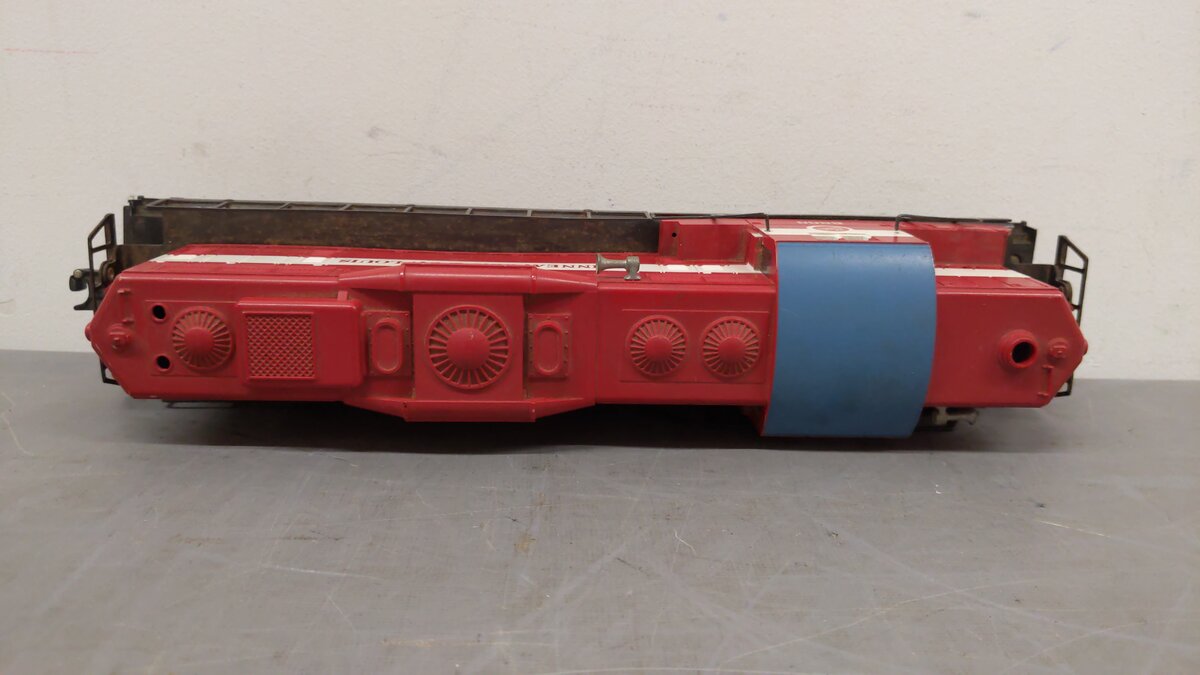 Lionel 6-8866 O Gauge Minneapolis and St. Louis GP-9 Powered Diesel Locomotive VG