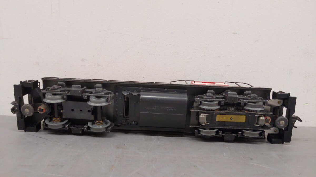 Lionel 6-8866 O Gauge Minneapolis and St. Louis GP-9 Powered Diesel Locomotive VG
