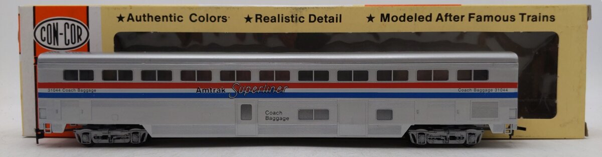 Con-Cor 0001-0822 HO Amtrak Superliner Phase III Coach Baggage Car Kit LN/Box