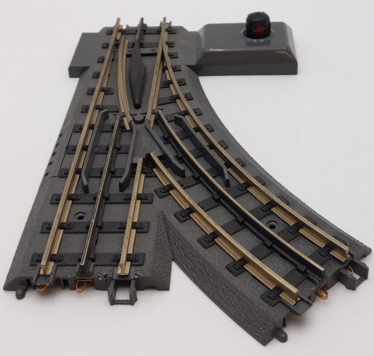 MTH 40-1005 O31 RealTrax Nickel Silver Left Hand Remote Switch Turnout  EX/Box