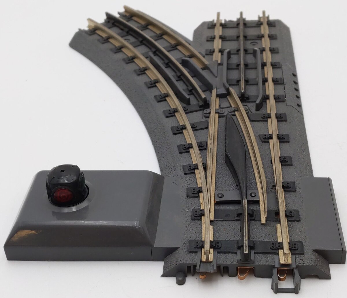 MTH 40-1005 O31 RealTrax Nickel Silver Left Hand Remote Switch Turnout  EX/Box