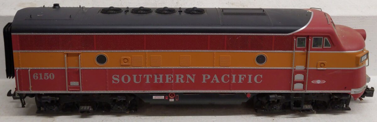 USA Trains R22270 G Scale Southern Pacific EMD F3AB Diesel Locomotive #6150