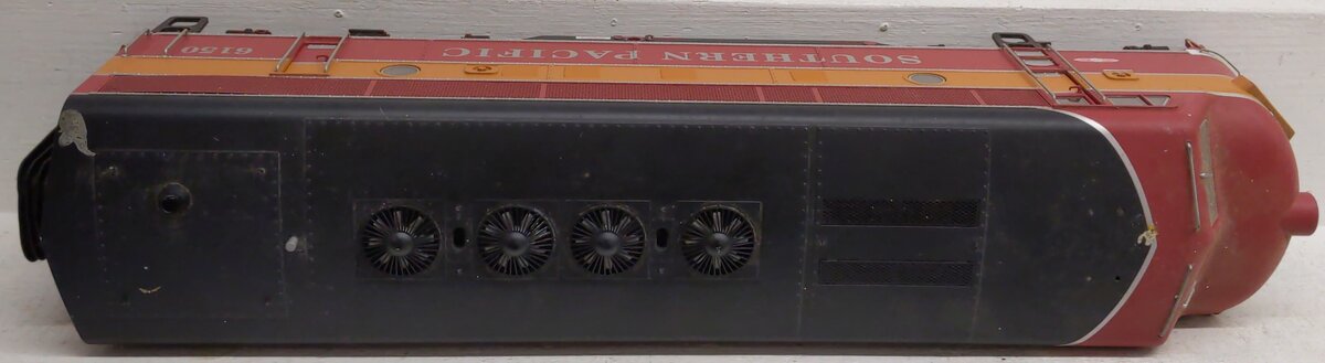 USA Trains R22270 G Scale Southern Pacific EMD F3AB Diesel Locomotive #6150