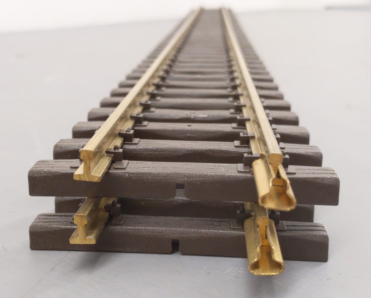 LGB 10610 4 Foot G Gauge Brass Straight Tracks [2] EX