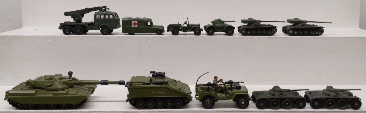 Dinky Toys 1:43 Scale Cast Metal Military Vehicles [11] EX