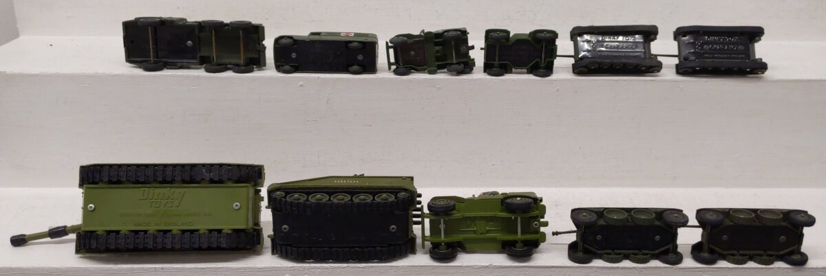 Dinky Toys 1:43 Scale Cast Metal Military Vehicles [11] EX