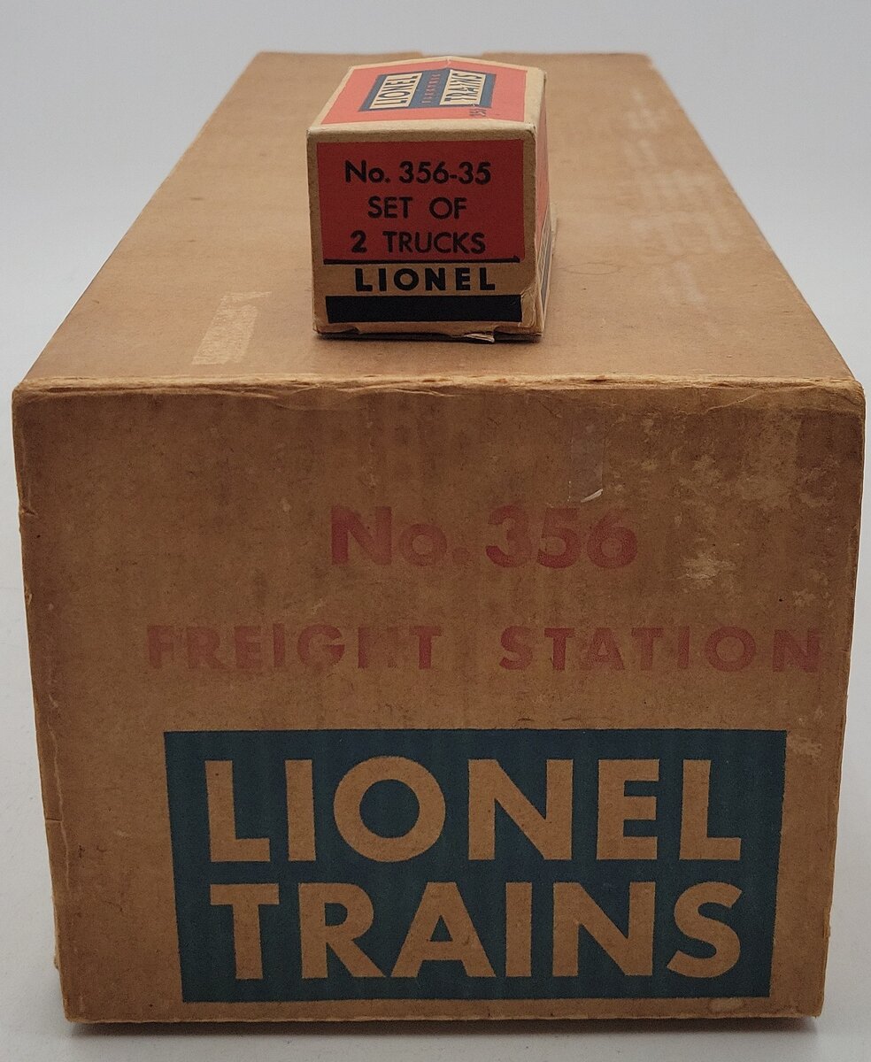 Lionel 356 Vintage O Operating Freight Station-Rare Light Green Roof EX/Box