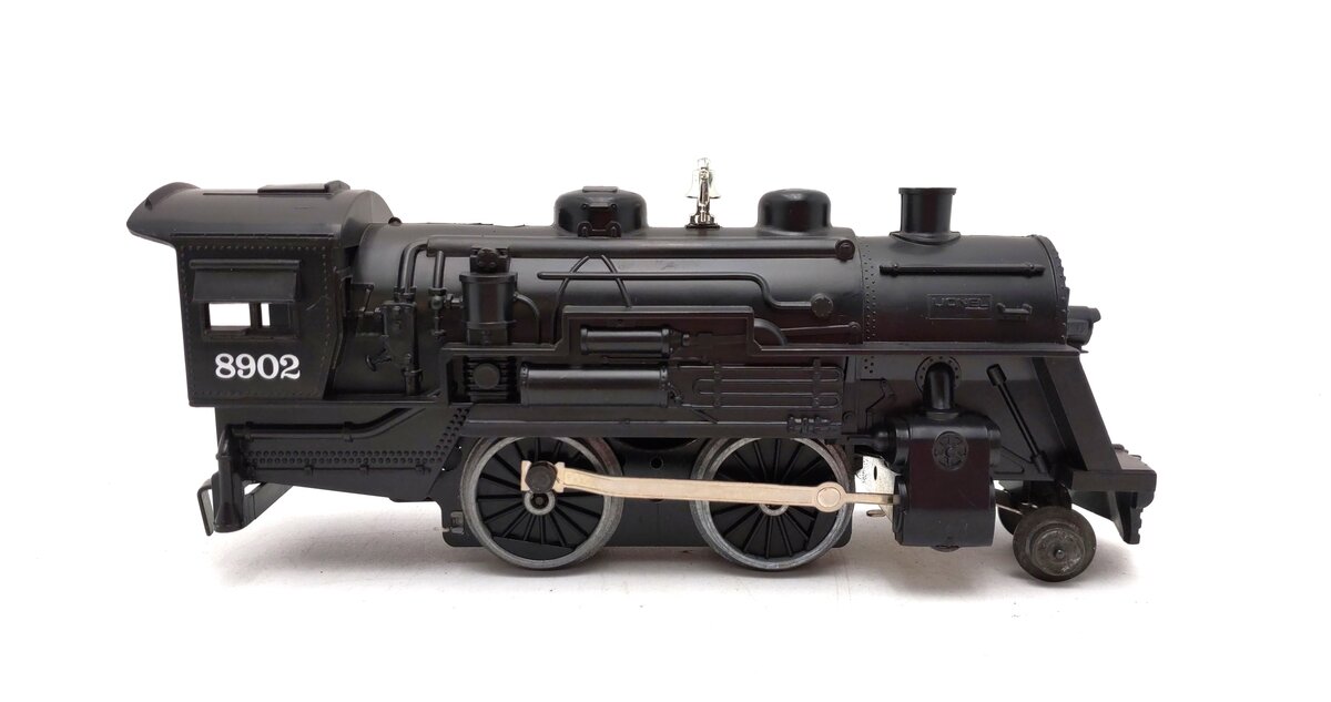 Lionel 6-8902DC O 2-4-2 Steam Locomotive EX