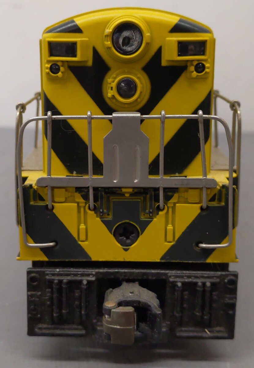 Lionel 6-8056 O Gauge Chicago & Northwestern FM Diesel Locomotive #8056 VG/Box