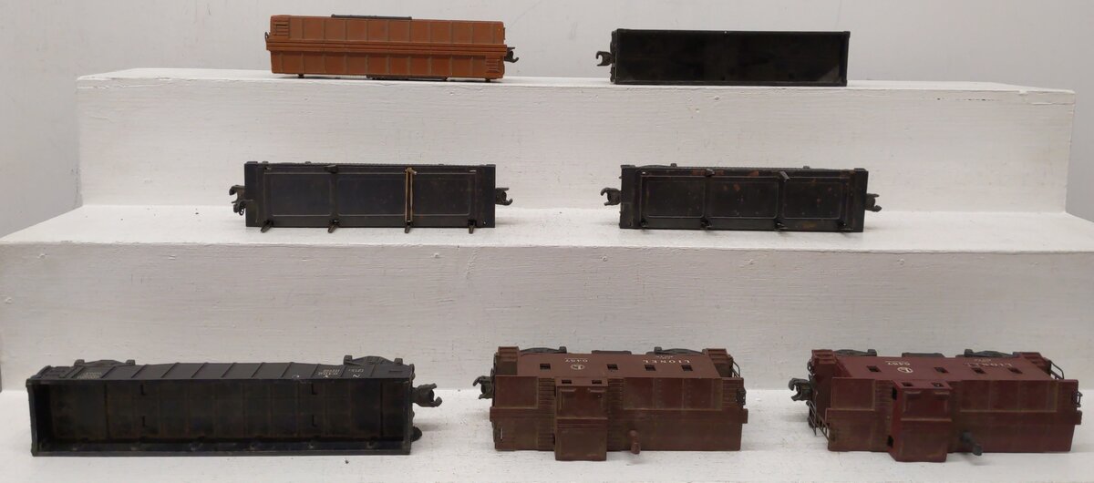 Lionel Vintage O Freight Cars-NYC/LV/Lionel #3461/6457/6462/159000/25000 [7] VG