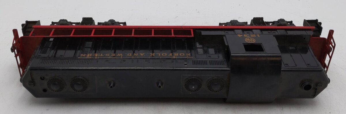 Lionel O Gauge Vintage Norfolk and Western GP7 Diesel Locomotive - Custom VG