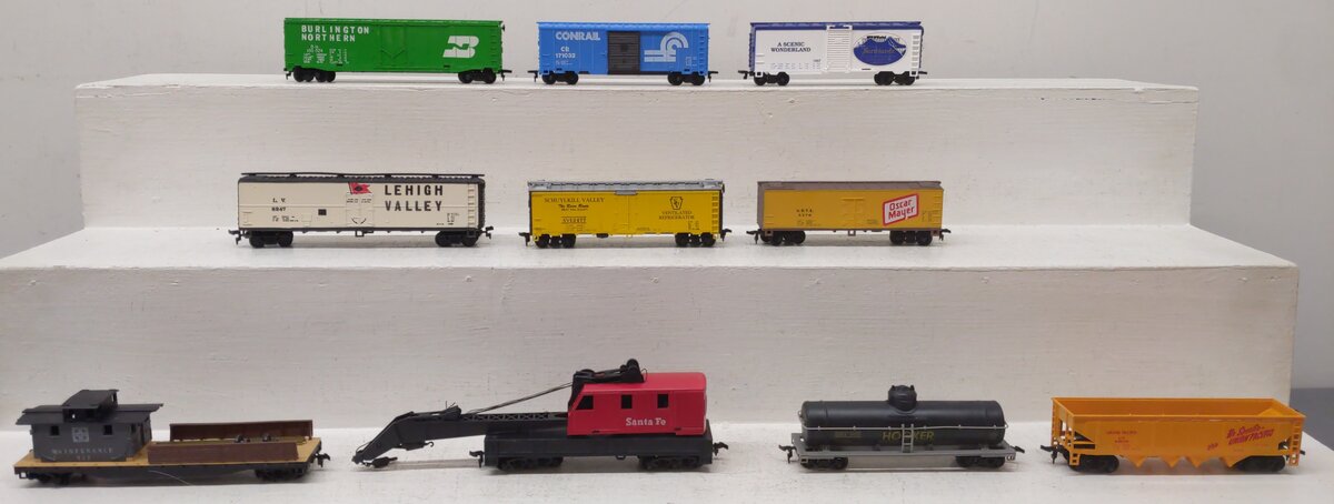 Assorted HO Freight Cars - #100024/171032/17777/932/518125/5376/12477/8247 [10] EX