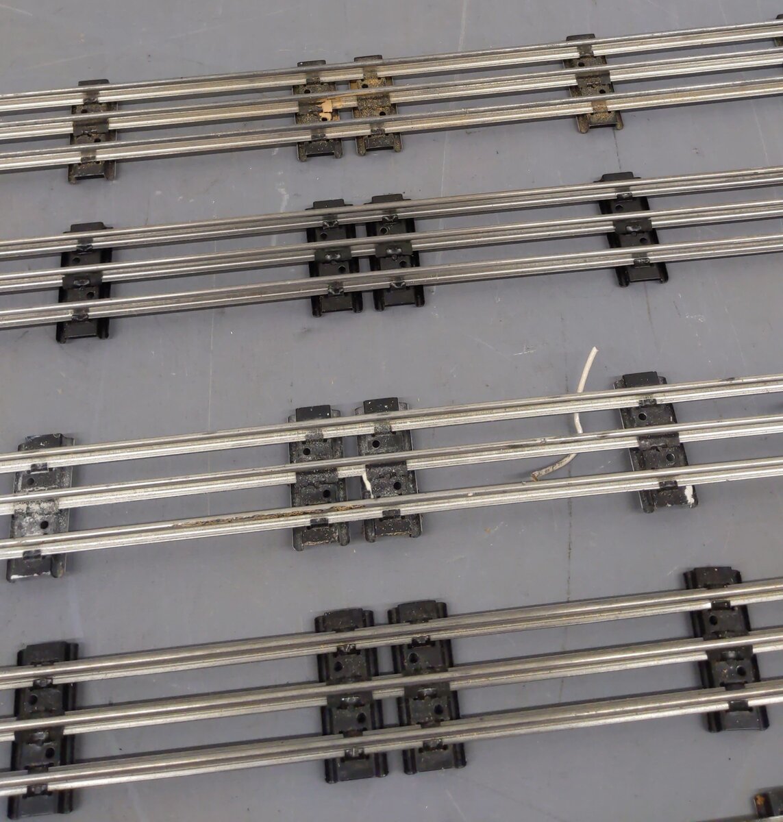 Lionel 6-65523 O Gauge 40" Straight Track (6) VG