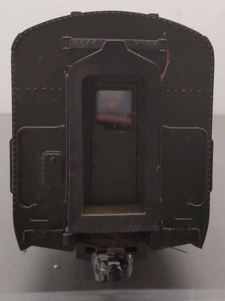 USA Trains 31067 G Great Northern Extruded Aluminum Vista Dome #1331 VG