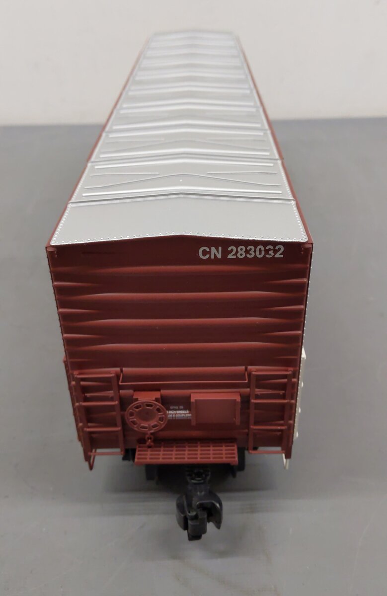 Aristo-Craft 283032 G Scale Canadian National Boxcar #283032 LN